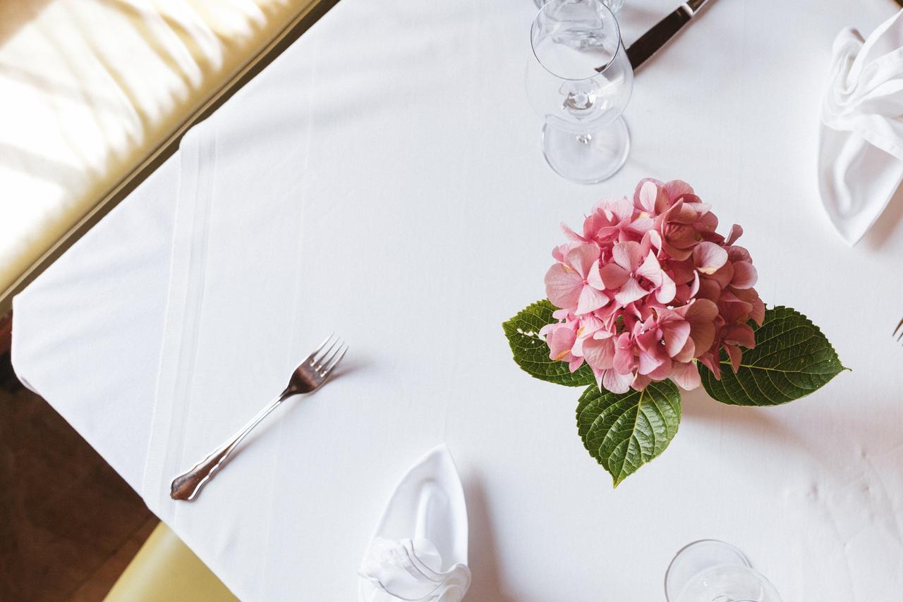 Hotel Am Marktplatz - Landgasthof Wratschko - 게믈리츠 외부 사진